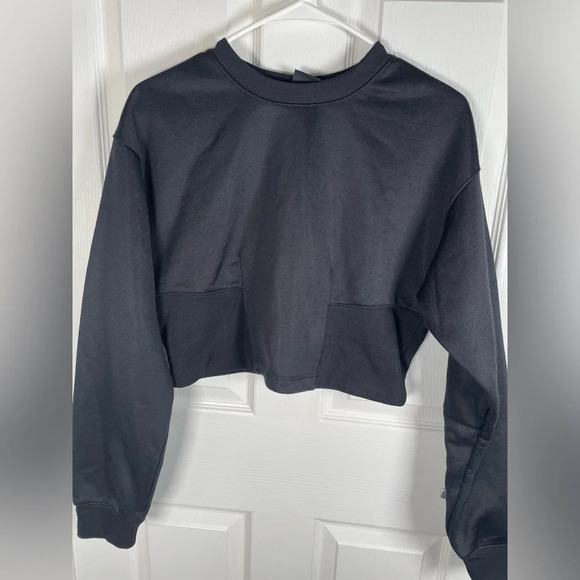 Nike Sportswear‎ Chill Cropped Crewneck Top...Medium - Picture 4 of 12
